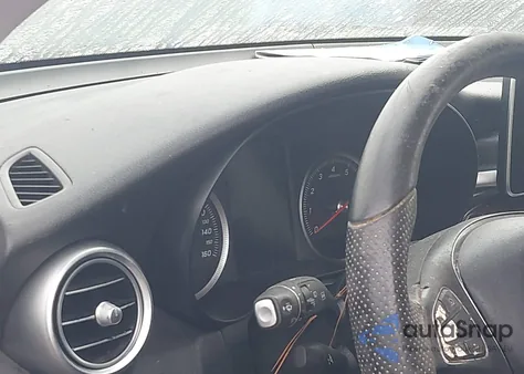 2016 Mercedes-Benz Glc 300 from USA, damaged, VIN WDC0G4JB2GF056395